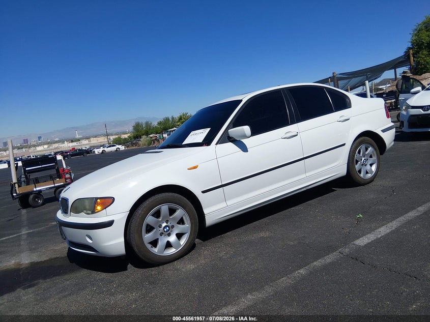 2005 BMW 3 series VIN WBAEU33495PR16195 IAAI salvage auction — REAR END, Salvage (Nevada), sold $75 on 2026-07-31 (photo 2)