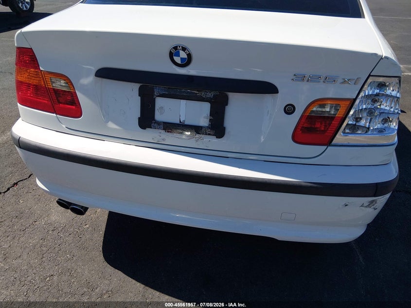 2005 BMW 3 series VIN WBAEU33495PR16195 IAAI salvage auction — REAR END, Salvage (Nevada), sold $75 on 2026-07-31 (photo 6)