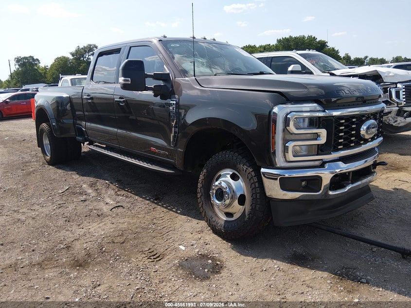 2024 Ford F350 VIN 1FT8W3DM6REC66526 — IAAI salvage auction photo
