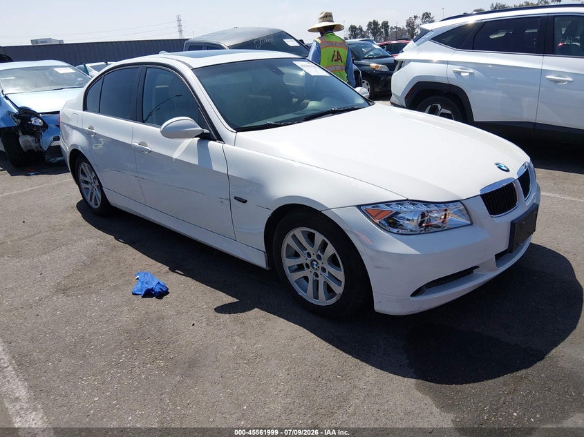 2006 BMW 3 series VIN WBAVB13546PT20139 IAAI salvage auction — SIDE, Salvage (California), sold $1,250 on 2026-07-16 (photo 1)