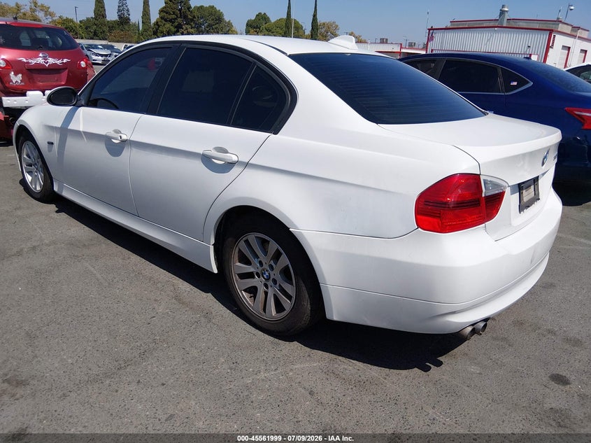 2006 BMW 3 series VIN WBAVB13546PT20139 IAAI salvage auction — SIDE, Salvage (California), sold $1,250 on 2026-07-16 (photo 3)