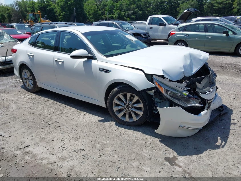 2018 Kia Optima VIN 5XXGU4L30JG241864 IAAI salvage auction — FRONT END, Mv-907A (New York), sold $125 on 2026-07-21 (photo 1)