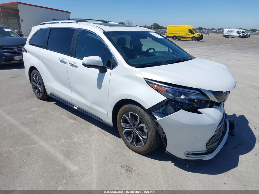 2026 Toyota Sienna VIN 5TDESKFC4TS237086 IAAI salvage auction — FRONT END, Salvage (California), sold $15,600 on 2026-07-28 (photo 1)