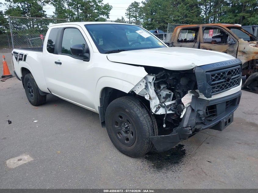 2024 Nissan Navara (frontier) VIN 1N6ED1CM3RN671688 IAAI salvage auction — FRONT END, Mv-907A (New York), sold $4,650 on 2026-07-18 (photo 1)