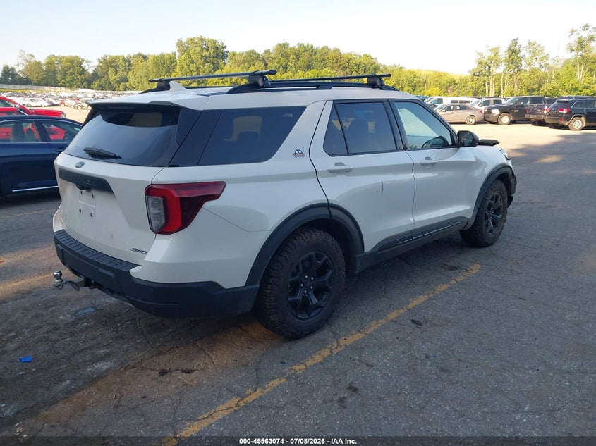 2022 Ford Explorer VIN 1FMSK8JH0NGA98995 IAAI salvage auction — FRONT END, Salvage Title, sold $8,700 on 2026-07-30 (photo 4)