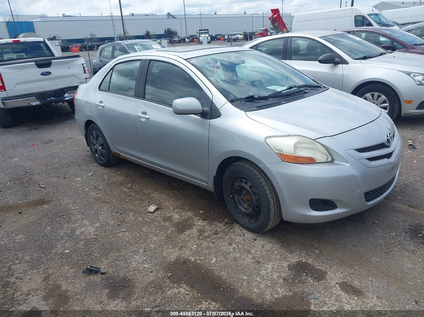 2007 Toyota Yaris VIN JTDBT923971054008 IAAI salvage auction — NORMAL WEAR, Clear (New York), sold $800 on 2026-07-15 (photo 1)