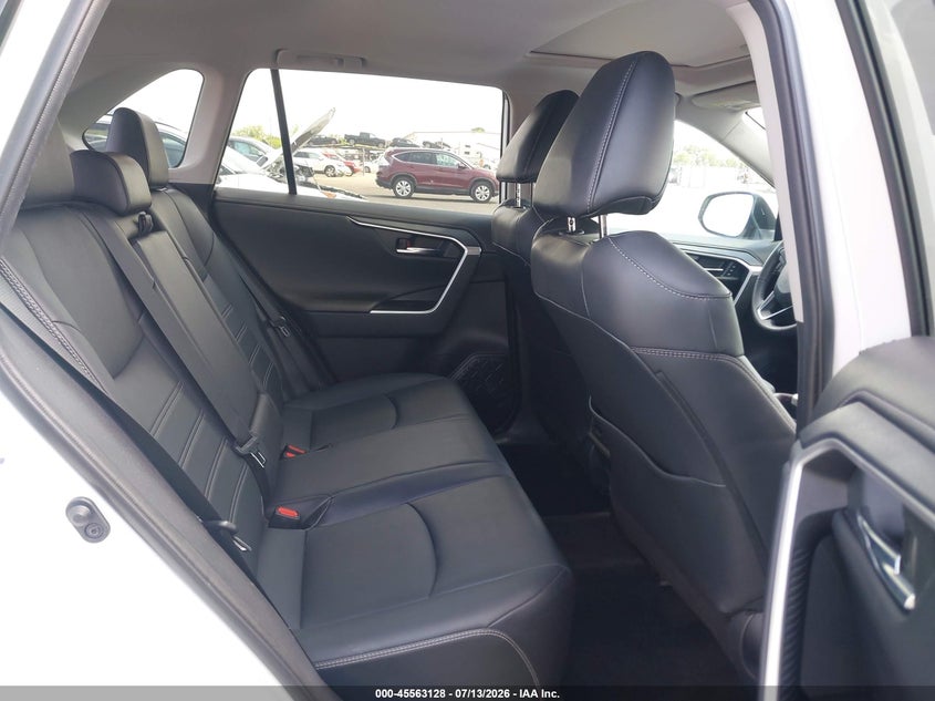 2020 Toyota Rav 4 VIN 2T3N1RFV9LW084684 IAAI salvage auction — FRONT END, Salvage Title, sold $9,700 on 2026-08-01 (photo 8)
