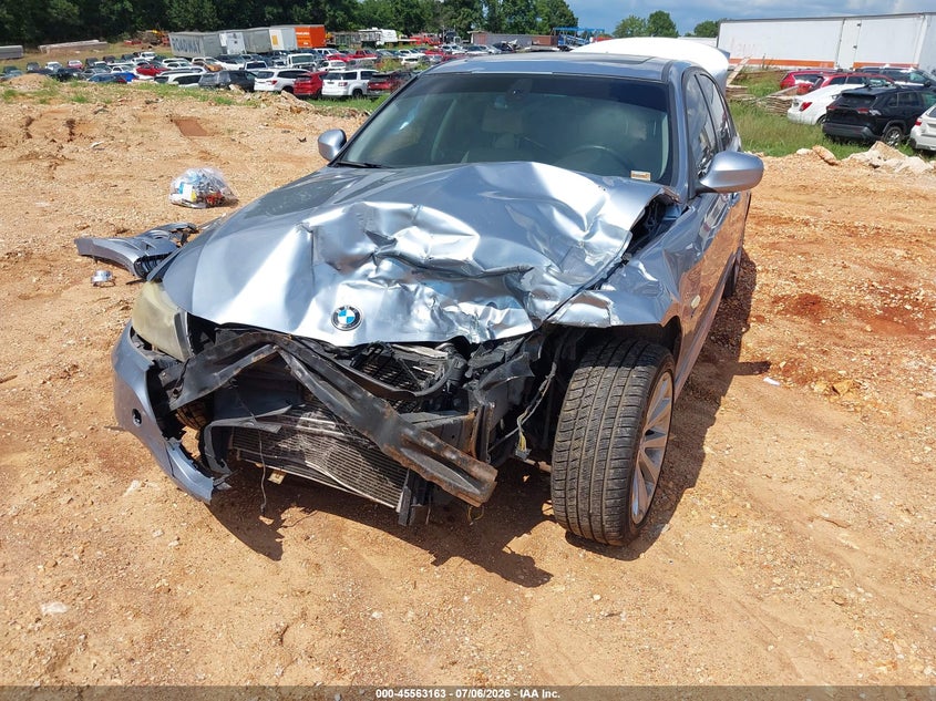 2011 BMW 3 series VIN WBAPK7G51BNN85192 IAAI salvage auction — FRONT & REAR, Salvage (Missouri), sold $150 on 2026-08-03 (photo 6)