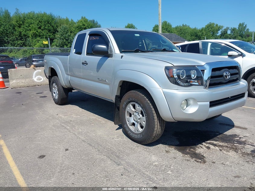 2009 Toyota Tacoma VIN 5TEUU42N69Z604204 IAAI salvage auction — NORMAL WEAR, Clear (New York), sold $2,250 on 2026-07-16 (photo 1)