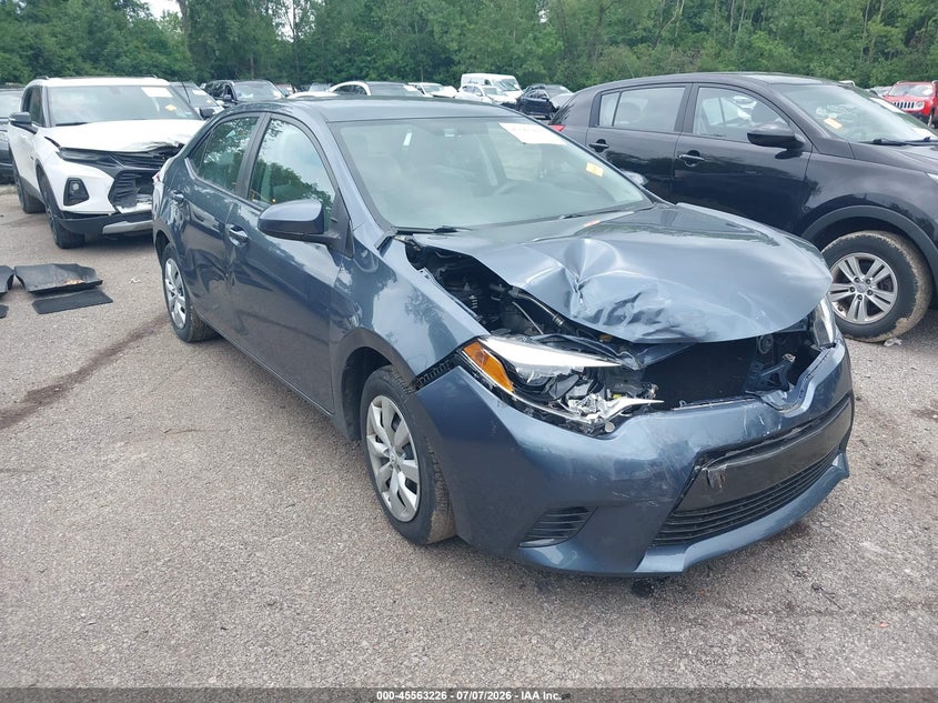 2015 Toyota Corolla VIN 2T1BURHE8FC337208 IAAI salvage auction — FRONT END, Salvage (Ohio), sold $2,950 on 2026-07-31 (photo 1)