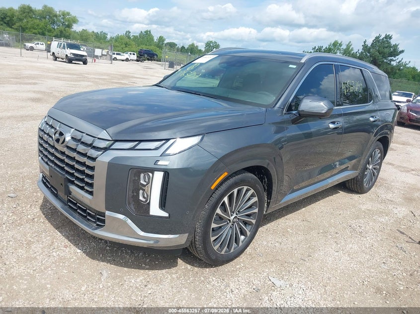 2025 Hyundai Palisade VIN KM8R7DGE5SU879109 IAAI salvage auction — HAIL, Clear Claim Paid (Wisconsin), sold $14,600 on 2026-07-21 (photo 2)