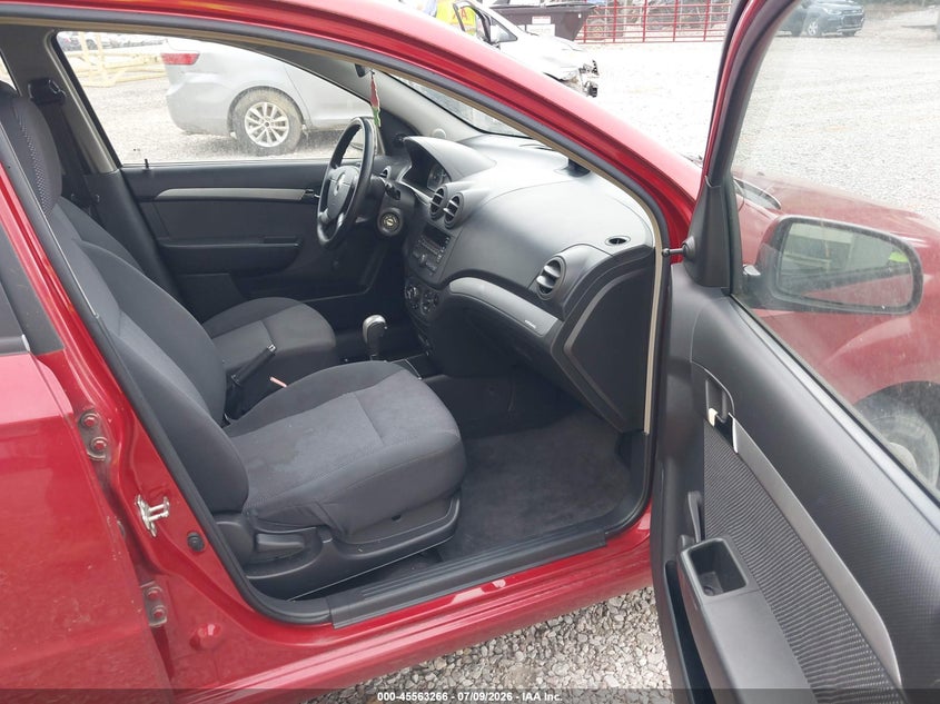 2011 Chevrolet Aveo VIN KL1TD5DE7BB131283 IAAI salvage auction — NORMAL WEAR, Original (Kentucky), sold $500 on 2026-07-21 (photo 5)