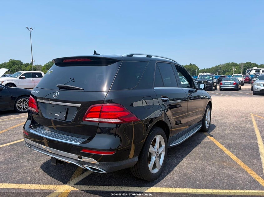 2018 Mercedes-benz Gle class VIN 4JGDA5JB6JB065089 IAAI salvage auction — NORMAL WEAR, Clear (Massachusetts), sold $7,500 on 2026-07-23 (photo 4)