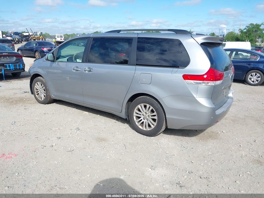 2011 Toyota Sienna VIN 5TDYK3DC1BS109425 IAAI salvage auction — FRONT END, Salvage (Pennsylvania), sold $1,250 on 2026-07-31 (photo 3)