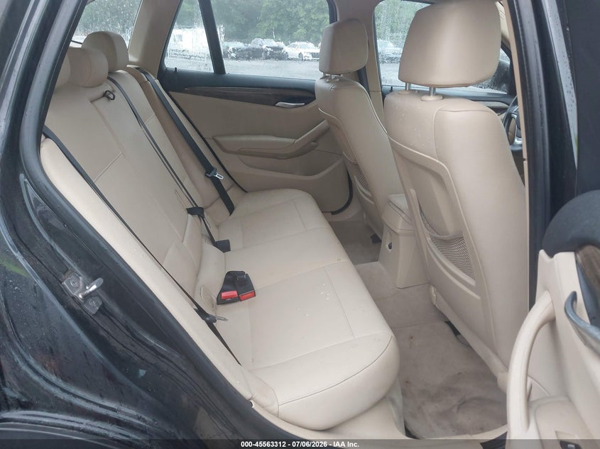2014 BMW X1 VIN WBAVL1C52EVY21487 IAAI salvage auction — NORMAL WEAR, Clear (New Jersey), sold $1,200 on 2026-07-22 (photo 8)