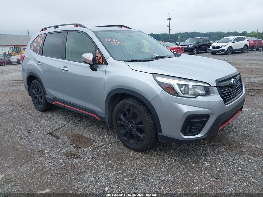 2020 Subaru Forester VIN JF2SKARC9LH586002 IAAI salvage auction — NORMAL WEAR, Salvage Title, sold $3,225 on 2026-07-29 (photo 1)