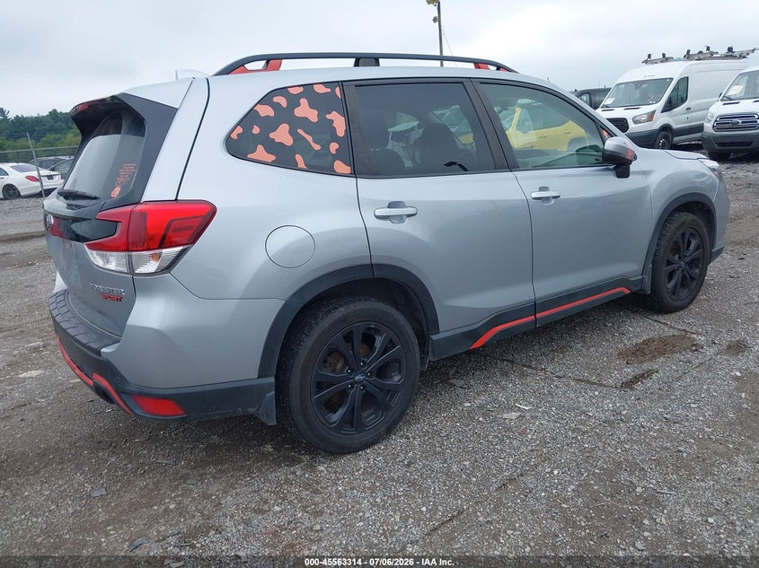 2020 Subaru Forester VIN JF2SKARC9LH586002 IAAI salvage auction — NORMAL WEAR, Salvage Title, sold $3,225 on 2026-07-29 (photo 4)