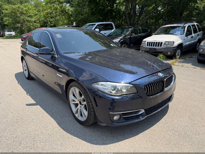 2016 BMW 5er VIN WBA5B3C55GG257873 IAAI salvage auction — NORMAL WEAR, Clear (New York), sold $2,500 on 2026-07-29 (photo 1)