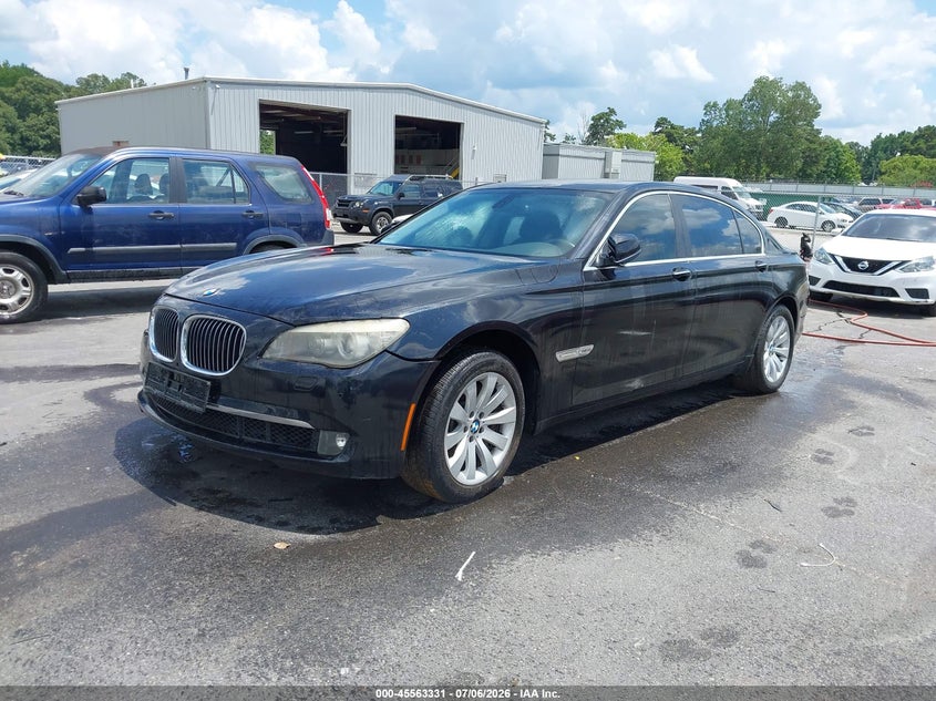 2011 BMW 7 series VIN WBAKC8C57BC432654 IAAI salvage auction — NORMAL WEAR, Clear (Florida), sold $525 on 2026-07-29 (photo 2)
