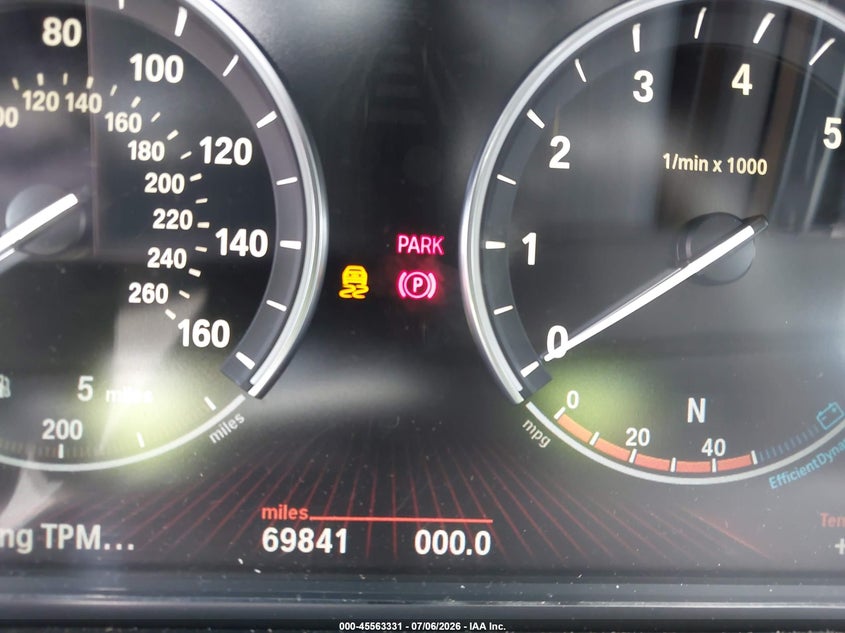 2011 BMW 7 series VIN WBAKC8C57BC432654 IAAI salvage auction — NORMAL WEAR, Clear (Florida), sold $525 on 2026-07-29 (photo 7)