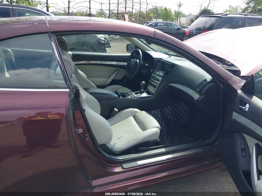 2010 Infiniti G37 VIN JN1CV6FEXAM352942 IAAI salvage auction — NORMAL WEAR, Clear (New Jersey), sold $1,500 on 2026-07-13 (photo 5)