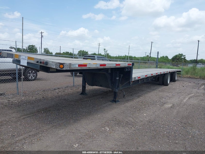 2024 Utility trailer mfg Unknown VIN 1UYFS2531R5174809 IAAI salvage auction — FRONT END, Salvage (Texas), sold $14,500 on 2026-08-12 (photo 2)