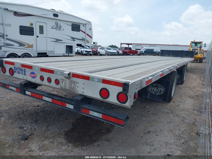 2024 Utility trailer mfg Unknown VIN 1UYFS2531R5174809 IAAI salvage auction — FRONT END, Salvage (Texas), sold $14,500 on 2026-08-12 (photo 4)