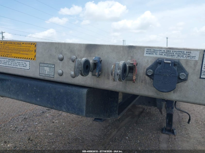 2024 Utility trailer mfg Unknown VIN 1UYFS2531R5174809 IAAI salvage auction — FRONT END, Salvage (Texas), sold $14,500 on 2026-08-12 (photo 7)