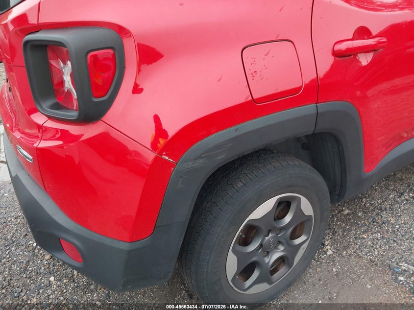2015 Jeep Renegade VIN ZACCJBBH0FPB89504 IAAI salvage auction — NORMAL WEAR, Clear (Maryland), sold $2,350 on 2026-08-20 (photo 6)