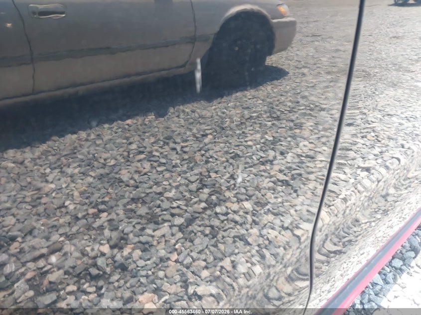 2018 Kia Soul VIN KNDJX3AA3J7615594 IAAI salvage auction — RIGHT SIDE, Original (Ohio), sold $1,050 on 2026-07-31 (photo 6)