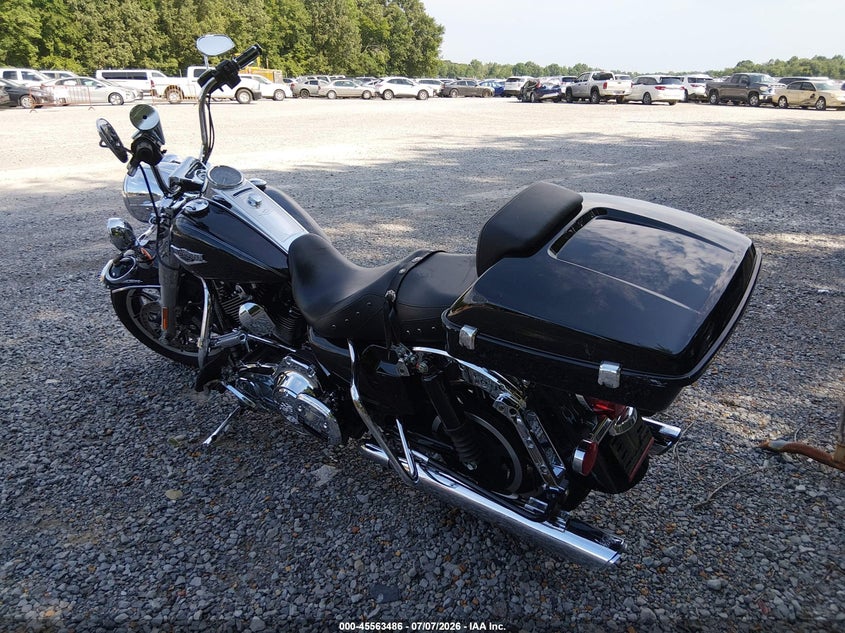 2014 Harley-davidson Road king VIN 1HD1FBM10EB609259 IAAI salvage auction — LEFT SIDE, Salvage Title, sold $2,350 on 2026-09-19 (photo 3)