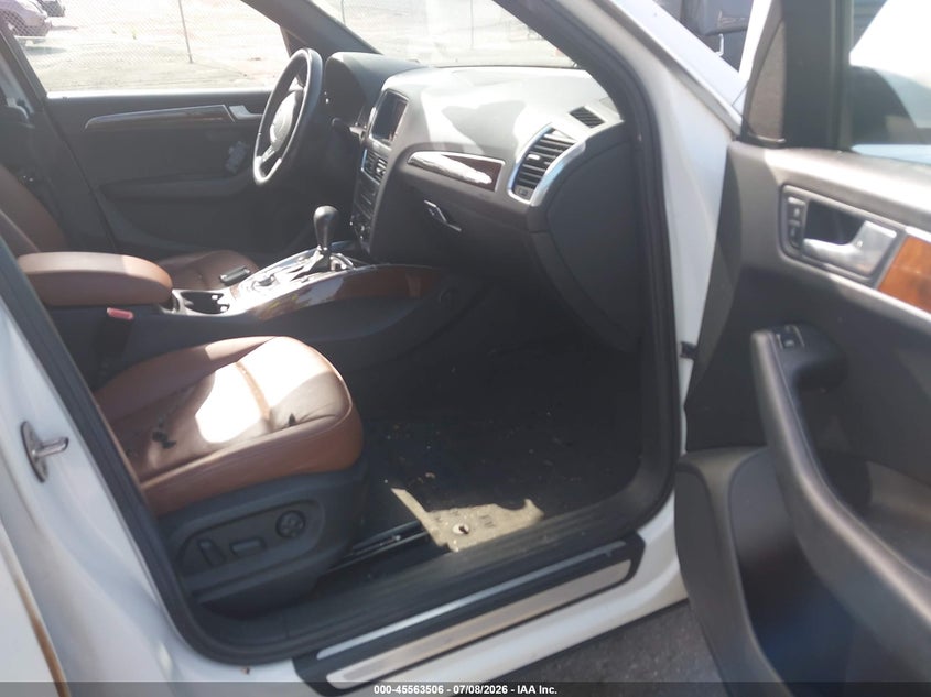 2012 Audi Q5 VIN WA1LFAFP7CA095977 IAAI salvage auction — SIDE, Salvage Title, sold $525 on 2026-07-29 (photo 5)