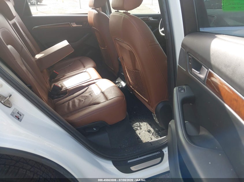 2012 Audi Q5 VIN WA1LFAFP7CA095977 IAAI salvage auction — SIDE, Salvage Title, sold $525 on 2026-07-29 (photo 8)
