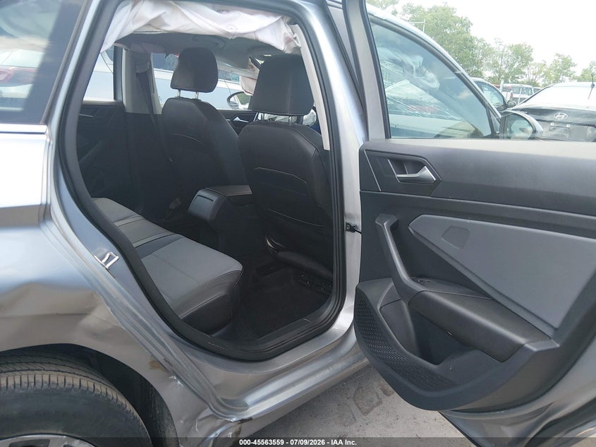 2025 Volkswagen Jetta VIN 3VW7X7BU5SM031499 IAAI salvage auction — FRONT END, Salvage (Ohio), sold $3,450 on 2026-08-19 (photo 8)