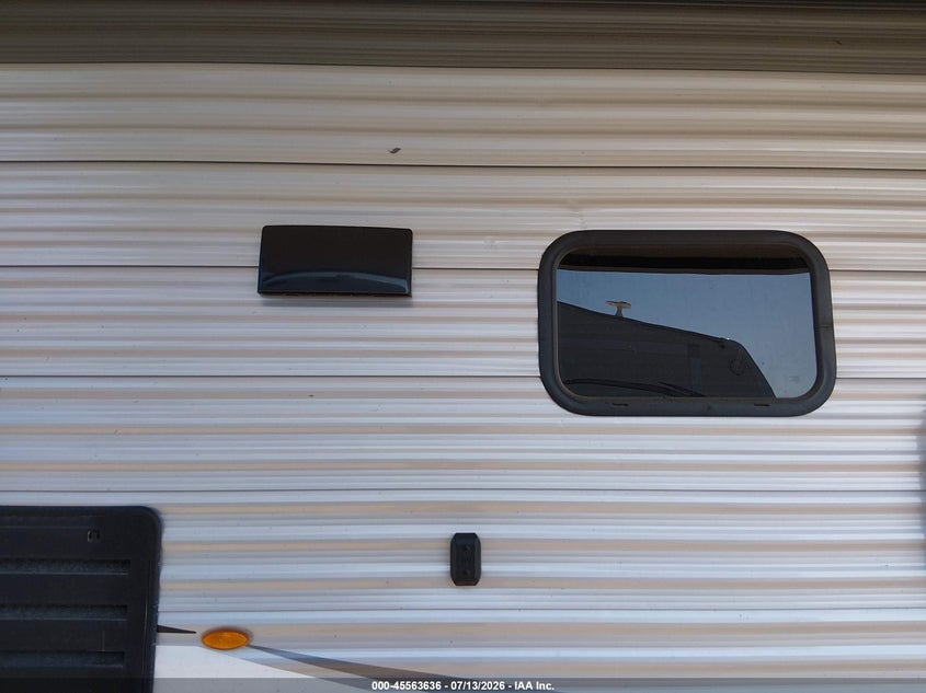 2021 Jayco Other VIN 1UJBJ0BP4M17W1260 IAAI salvage auction — SIDE, Regular Certificate (Iowa), sold $7,450 on 2026-09-16 (photo 6)