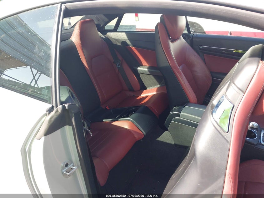 2012 Mercedes-benz E-class VIN WDDKJ5KB0CF172103 IAAI salvage auction — NORMAL WEAR, Original (Texas), sold $75 on 2026-07-27 (photo 8)