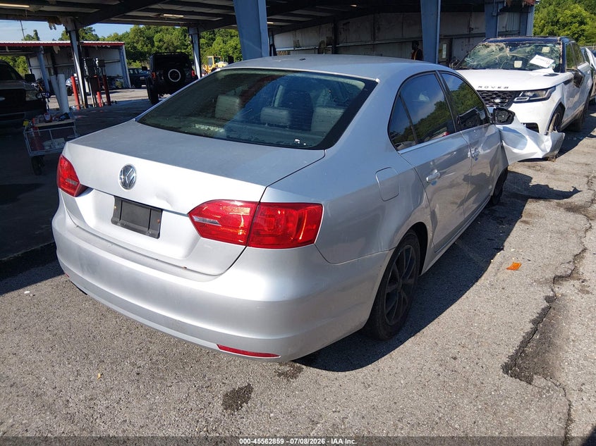 2013 Volkswagen Jetta VIN 3VWDX7AJ2DM285295 IAAI salvage auction — FRONT END, Salvage (Louisiana), sold $200 on 2026-07-29 (photo 4)