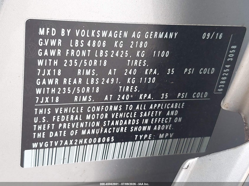 2017 Volkswagen Tiguan VIN WVGTV7AX2HK008065 IAAI salvage auction — NORMAL WEAR, Repossession Paperwork (Georgia), sold $2,500 on 2026-08-13 (photo 9)