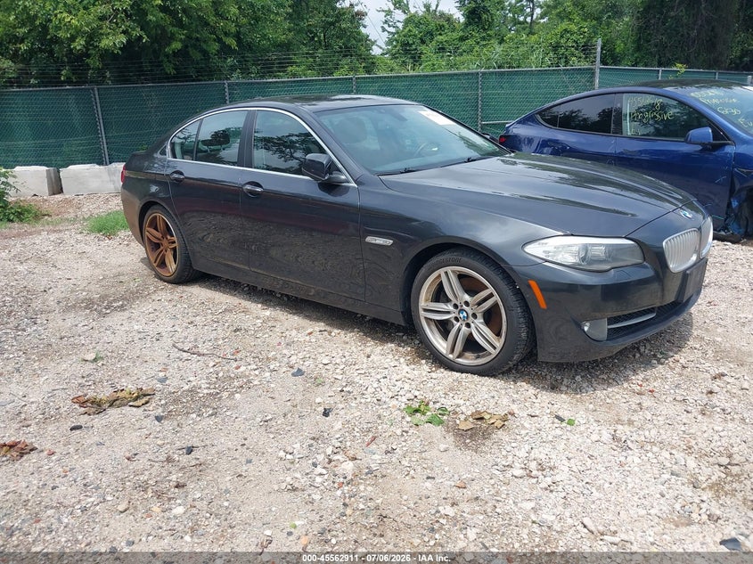 2013 BMW 5 series VIN WBAFU7C51DDU70628 IAAI salvage auction — NORMAL WEAR, Clear (Maryland), sold $1,300 on 2026-07-30 (photo 1)