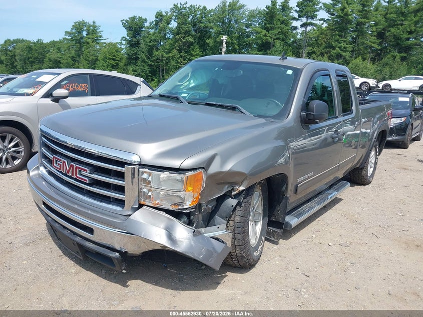 2012 Gmc SIERRA VIN 1GTR2VE75CZ246563 IAAI salvage auction — FRONT & REAR, Clear (Massachusetts), sold $725 on 2026-07-23 (photo 6)