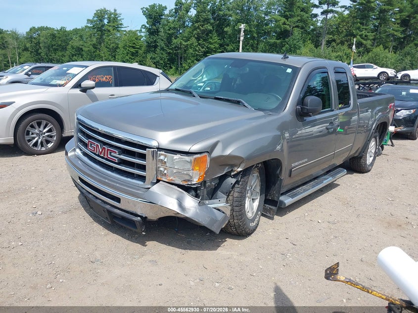 2012 Gmc SIERRA VIN 1GTR2VE75CZ246563 IAAI salvage auction — FRONT & REAR, Clear (Massachusetts), sold $725 on 2026-07-23 (photo 2)