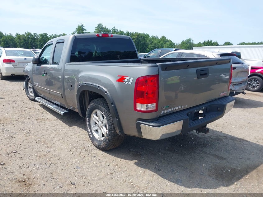 2012 Gmc SIERRA VIN 1GTR2VE75CZ246563 IAAI salvage auction — FRONT & REAR, Clear (Massachusetts), sold $725 on 2026-07-24 (photo 3)