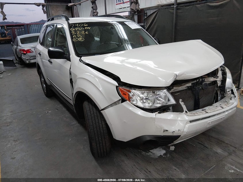 2013 Subaru Forester VIN JF2SHABC1DH442695 IAAI salvage auction — FRONT END, Salvage Title, sold $1,000 on 2026-07-28 (photo 1)