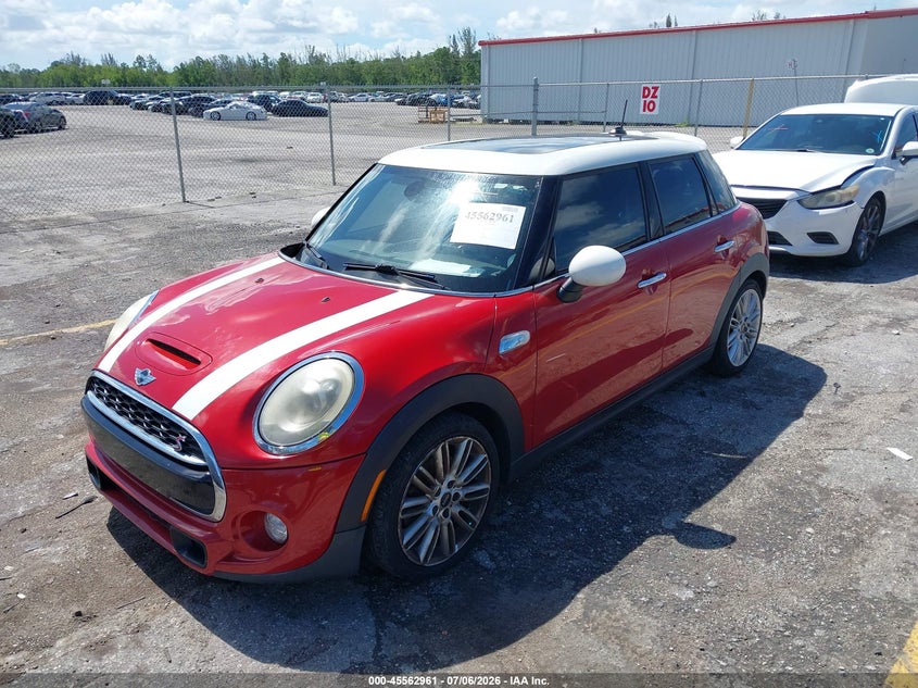 2016 Mini Hard top VIN WMWXU3C5XG2D27631 IAAI salvage auction — NORMAL WEAR, Clear (Florida), sold $600 on 2026-07-29 (photo 6)
