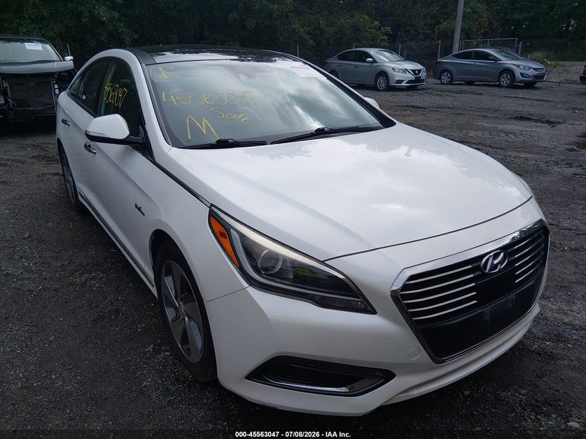2016 Hyundai Sonata VIN KMHE34L12GA033736 IAAI salvage auction — NORMAL WEAR, Clear (Maryland), sold $1,600 on 2026-07-29 (photo 6)