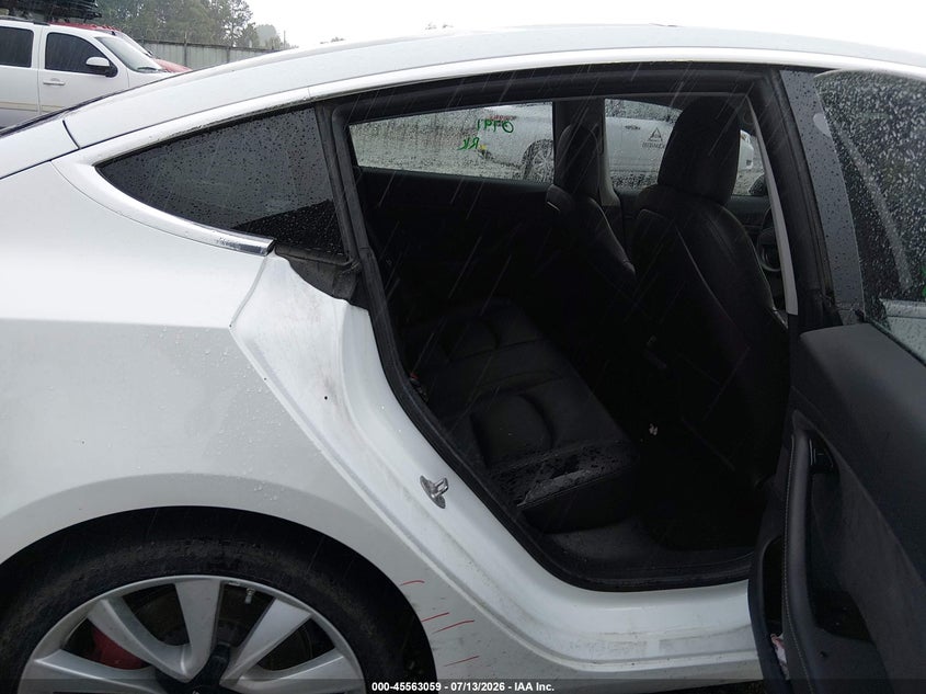 2018 Tesla Model 3 VIN 5YJ3E1EB2JF072643 IAAI salvage auction — SIDE, Salvage Title, sold $5,600 on 2026-07-25 (photo 8)