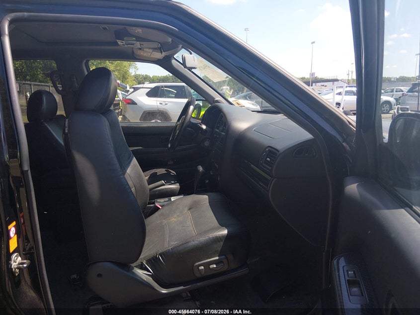 2003 Nissan Pathfinder VIN JN8DR09Y83W818386 IAAI salvage auction — NORMAL WEAR, Clear (New Jersey), sold $400 on 2026-07-20 (photo 5)