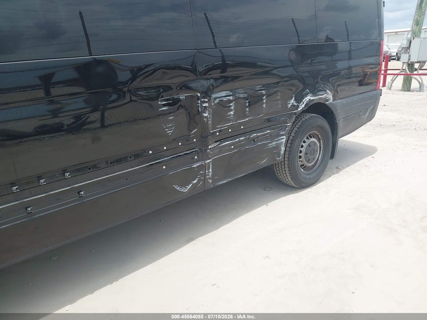 2025 Mercedes-benz Sprinter VIN W1Z4KGHY0ST217006 IAAI salvage auction — LEFT SIDE, Enterprise Vehicles Clear Only (Florida), sold $25,250 on 2026-07-21 (photo 6)