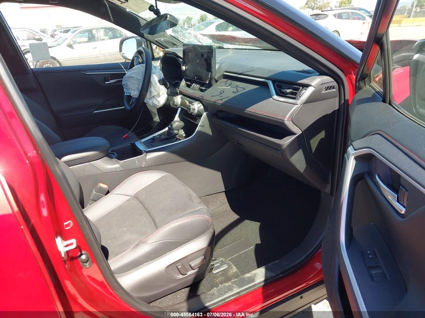 2025 Toyota Rav 4 VIN JTMFB3FV2SD268987 IAAI salvage auction — FRONT END, Salvage Title, sold $15,000 on 2026-07-23 (photo 5)