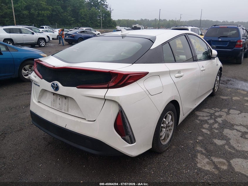2017 Toyota Prius VIN JTDKARFP6H3001470 IAAI salvage auction — FRONT END, Salvage - Greater Than 75% (Maryland), sold $3,650 on 2026-07-25 (photo 4)